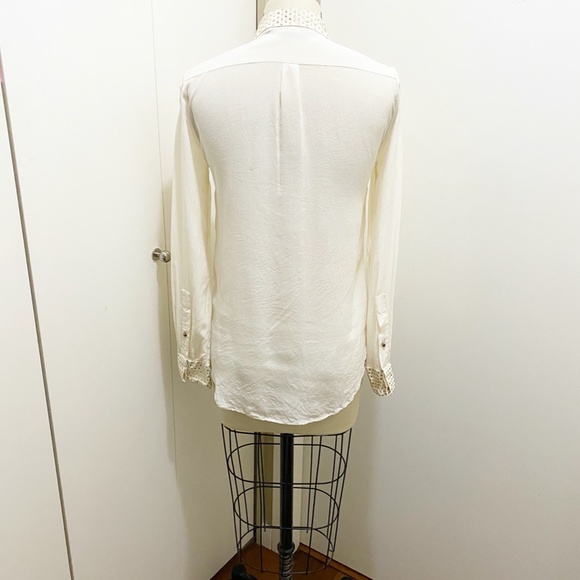 Zara Woman Mulberry Silk Button Down Blouse Vintage Skulls Off White Gold S - Picture 10 of 10